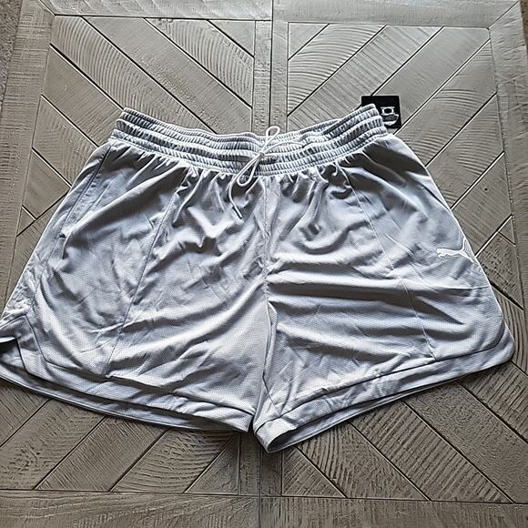Puma Shorts Dry Cell Foundation Gray Mesh Lined Basketball Training NWT - Picture 1 of 5